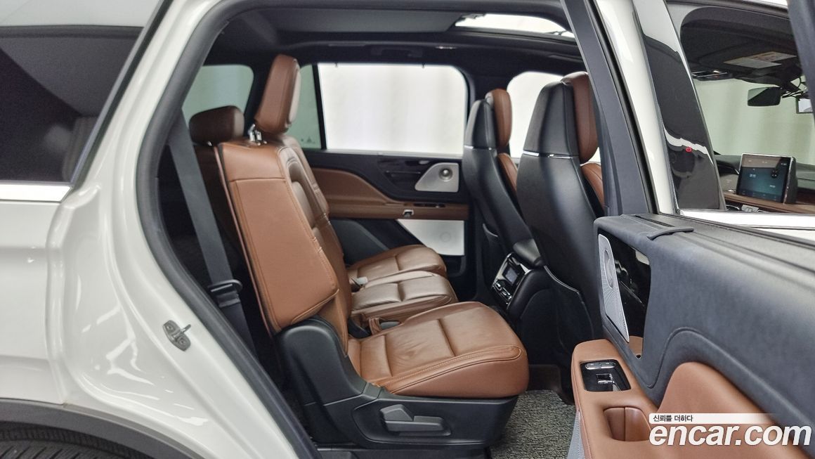 Lincoln Aviator 2023