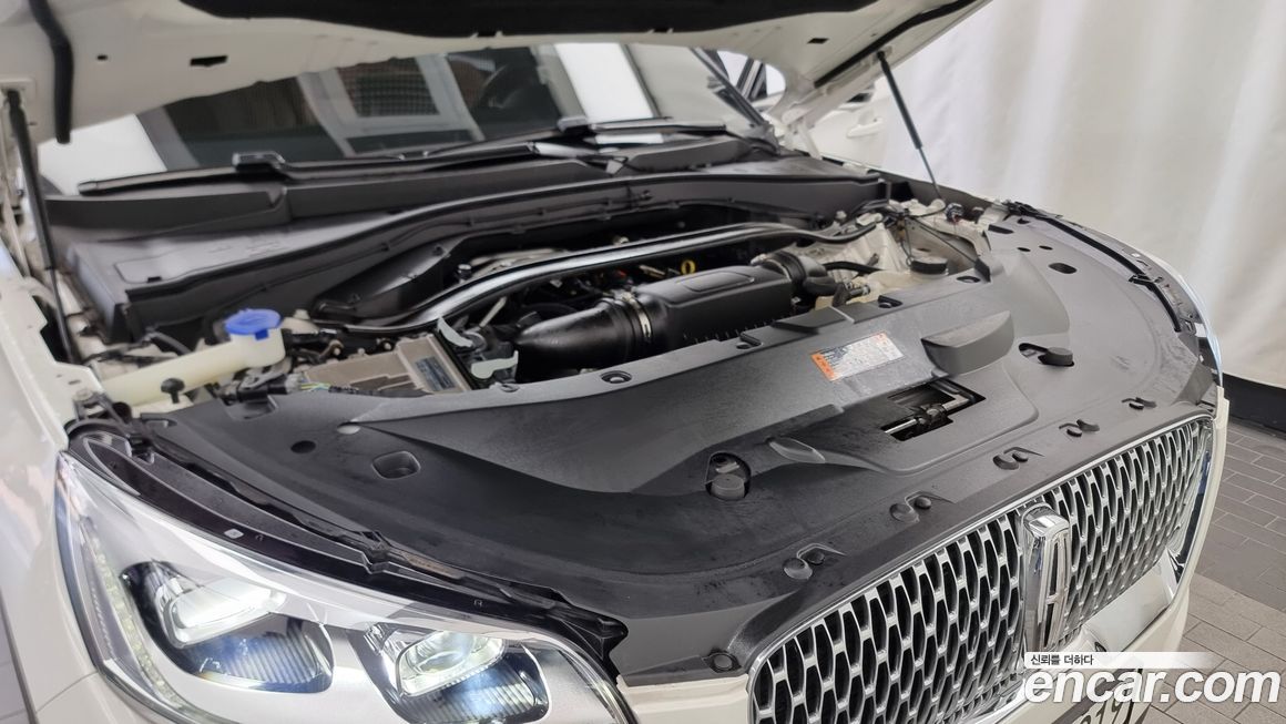 Lincoln Aviator 2023