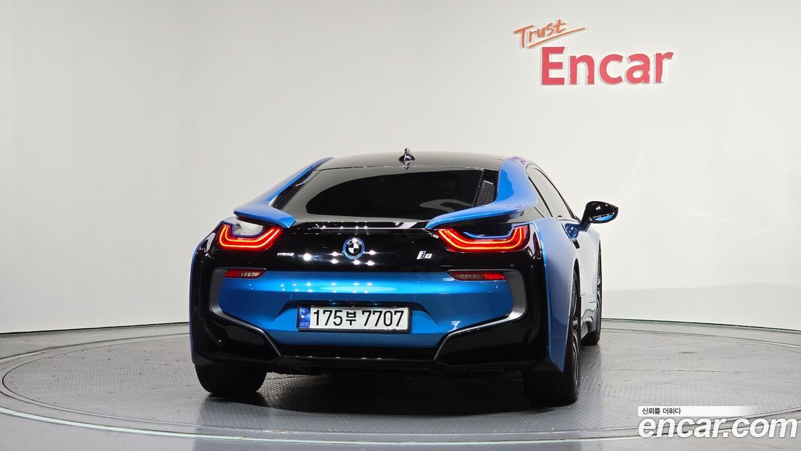 BMW i8 2015