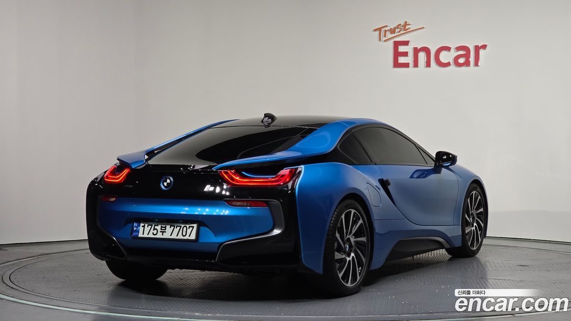 BMW i8 2015