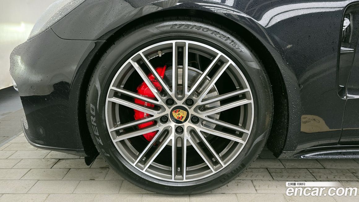 Porsche Panamera 2018