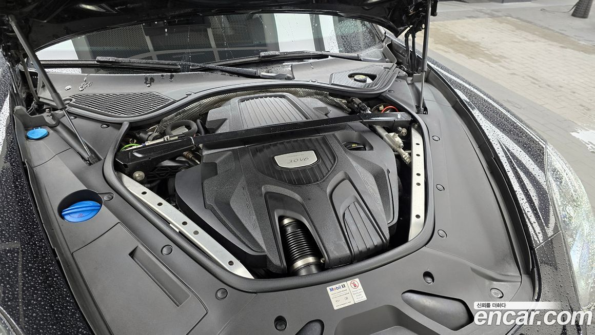 Porsche Panamera 2018