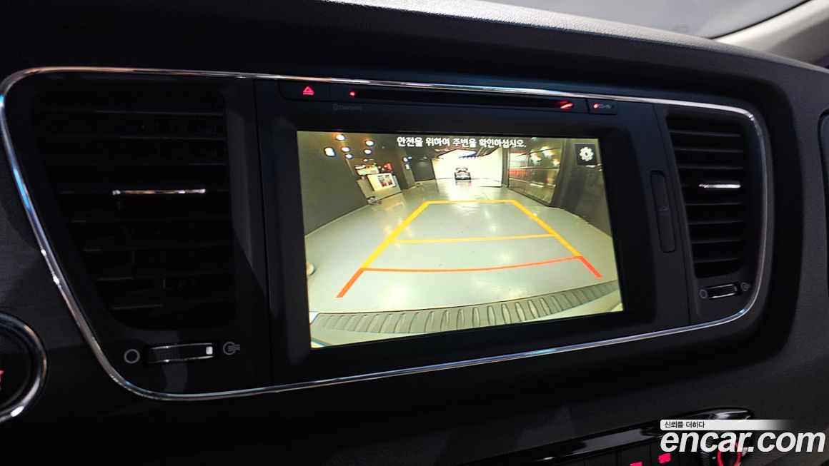 Kia Canival 2016