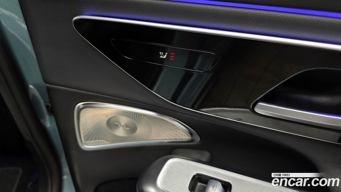 Mercedes-Benz E-Class 2024