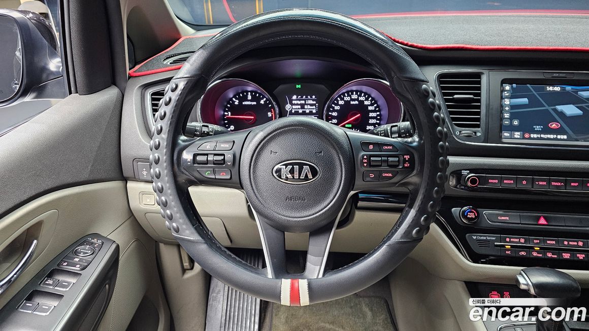 Kia Canival 2018