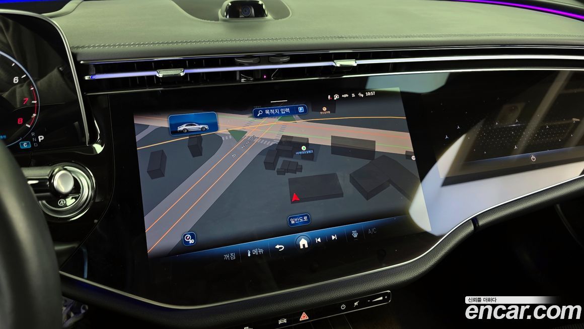 Mercedes-Benz E-Class 2024