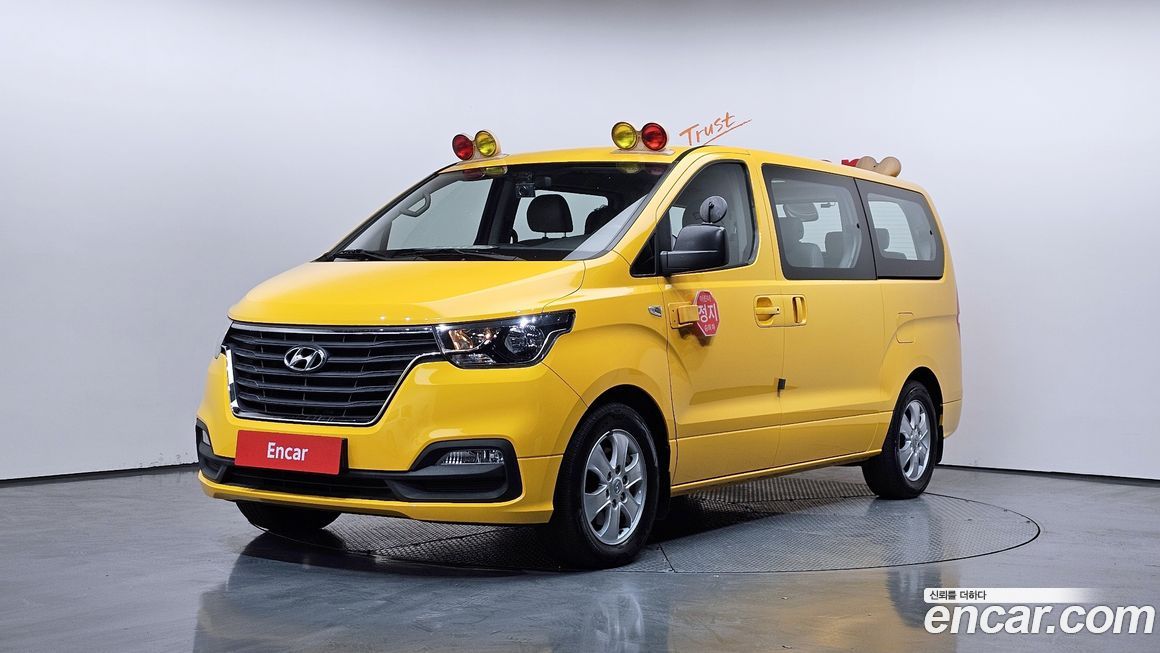 Hyundai Starex 2019