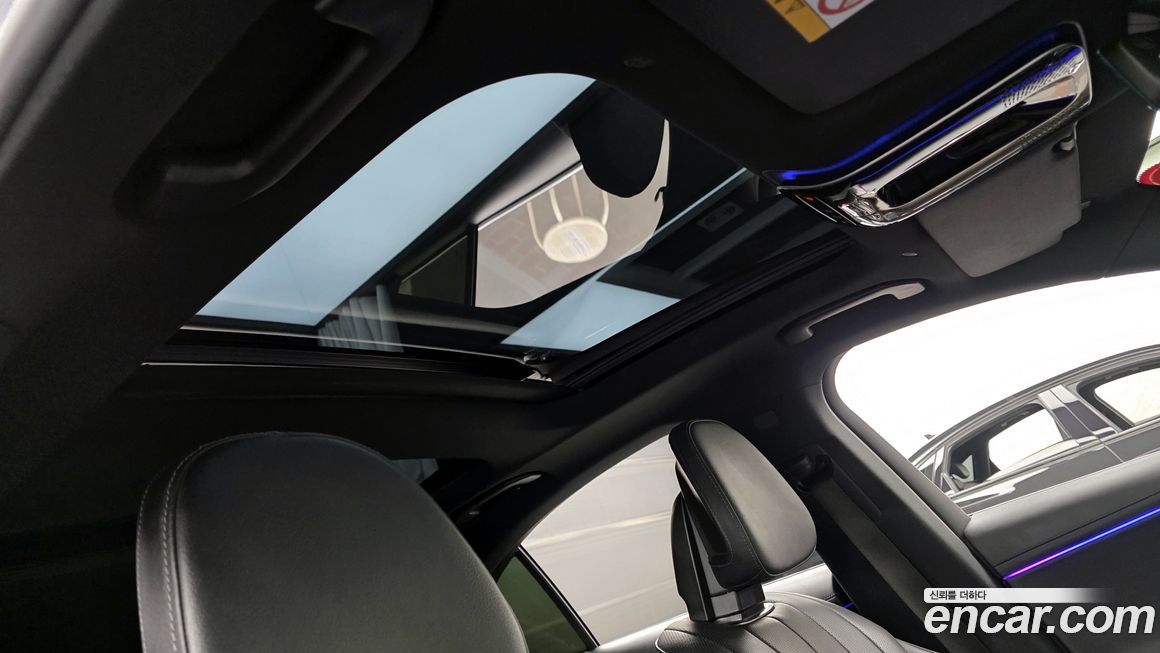 Mercedes-Benz E-Class 2024