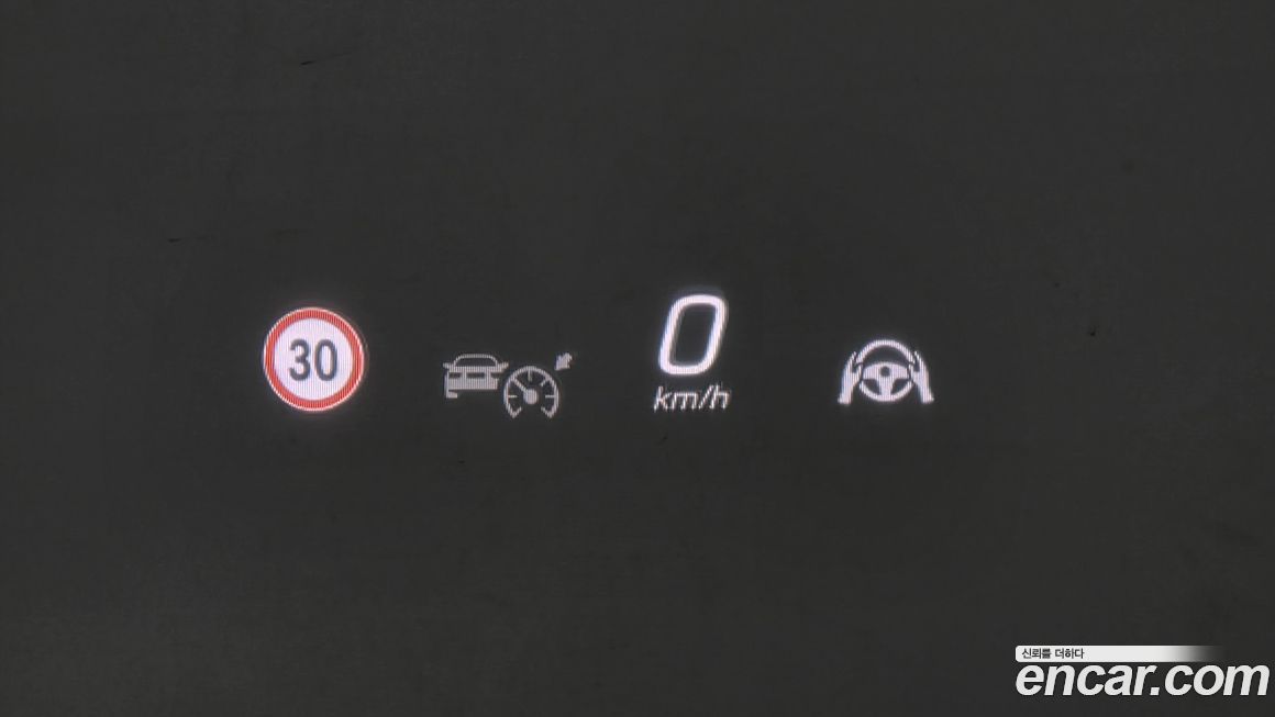 Mercedes-Benz E-Class 2024