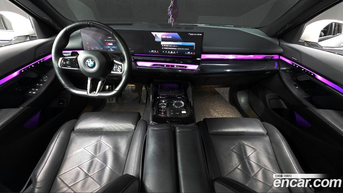 BMW 5-Series 2024