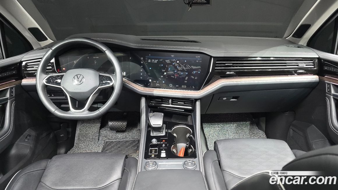 Volkswagen Touareg 2024