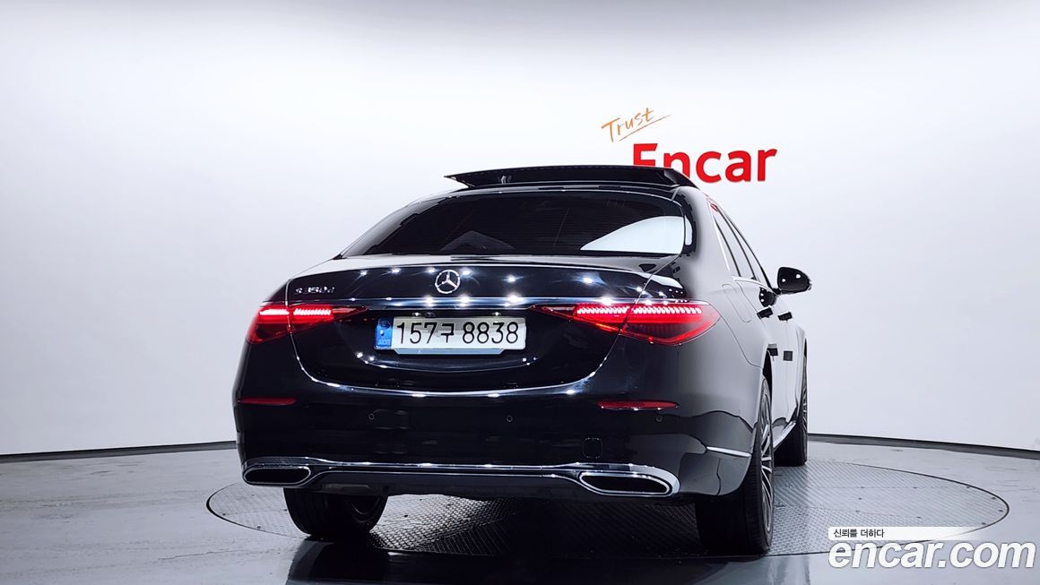 Mercedes-Benz S-Class 2021