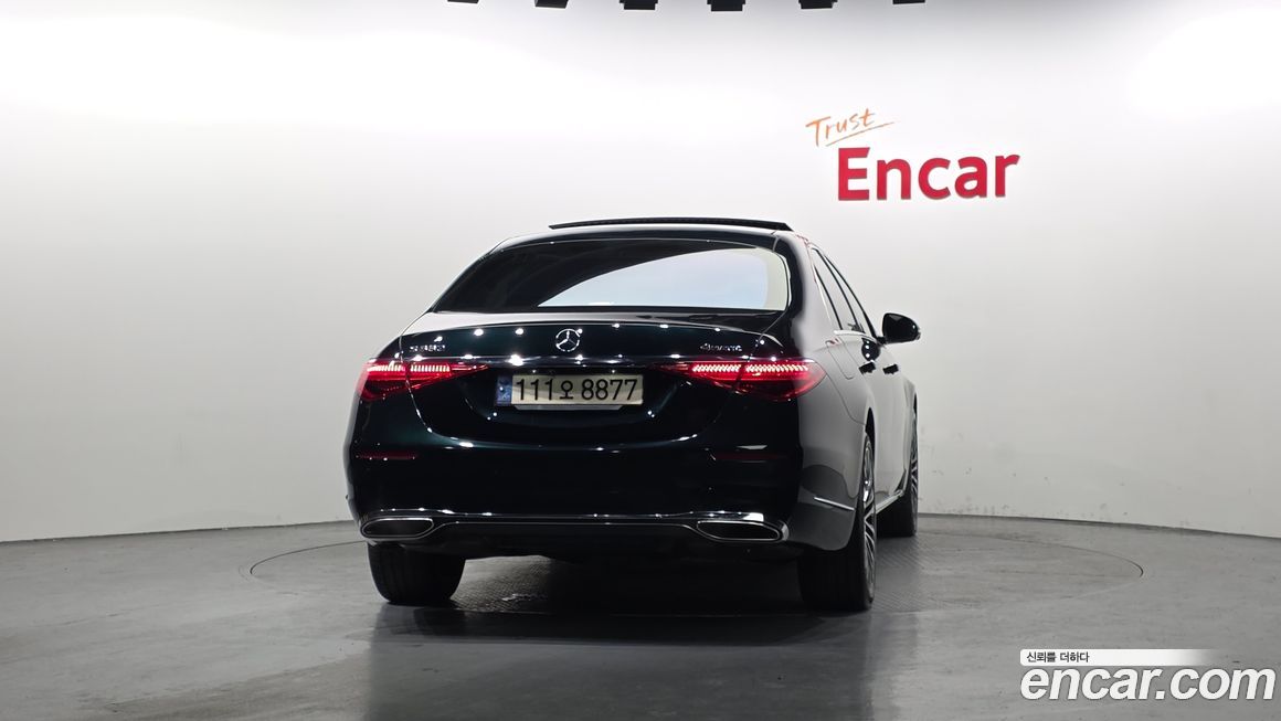 Mercedes-Benz S-Class 2021