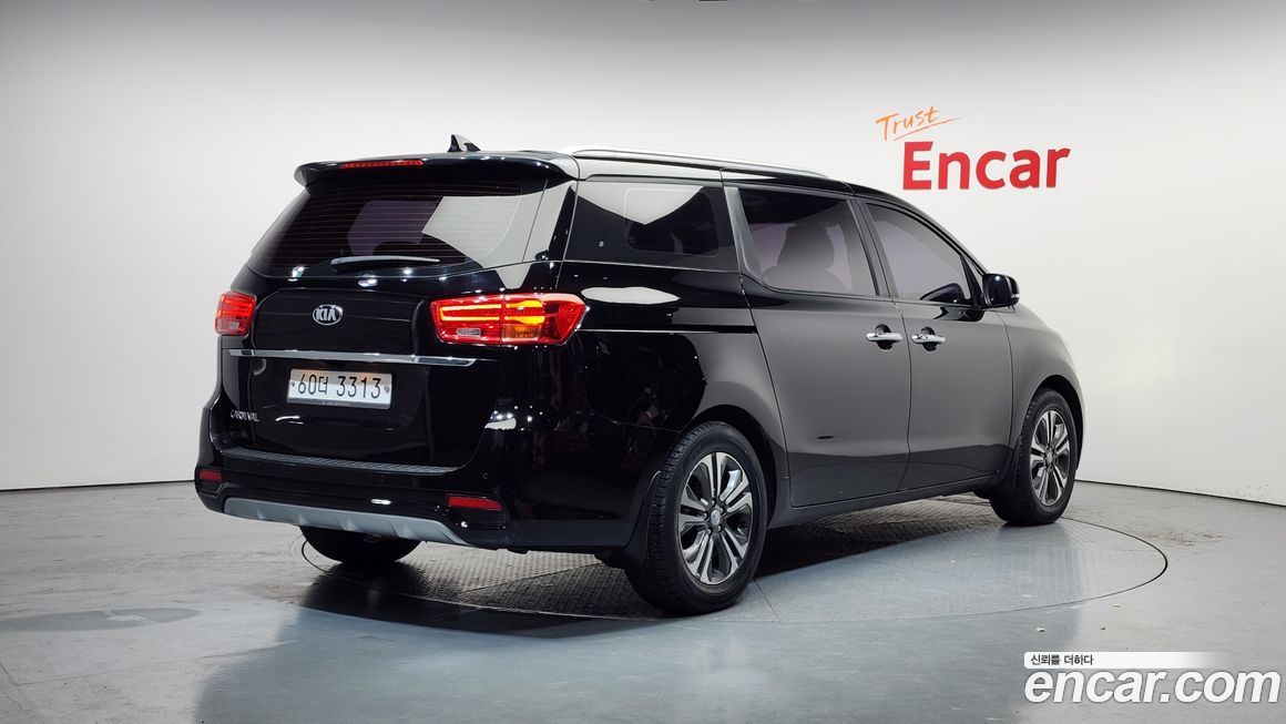 Kia Canival 2019