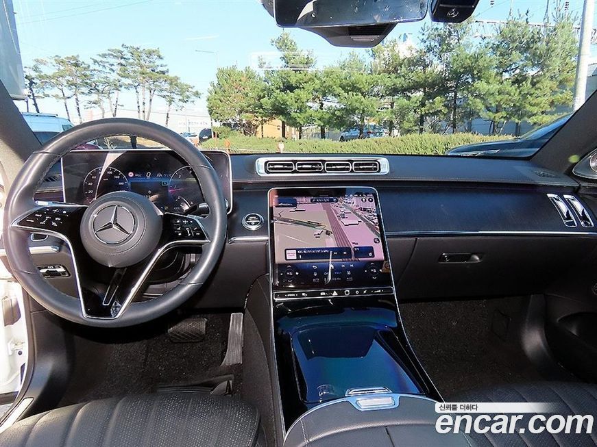 Mercedes-Benz S-Class 2022