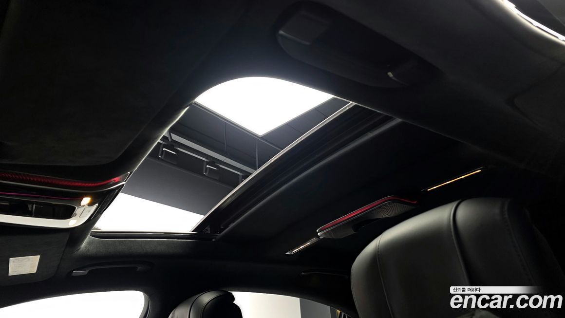 Mercedes-Benz S-Class 2023