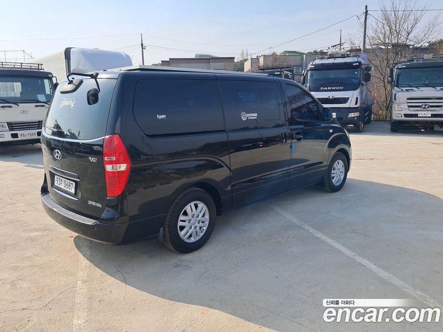 Hyundai Starex 2018