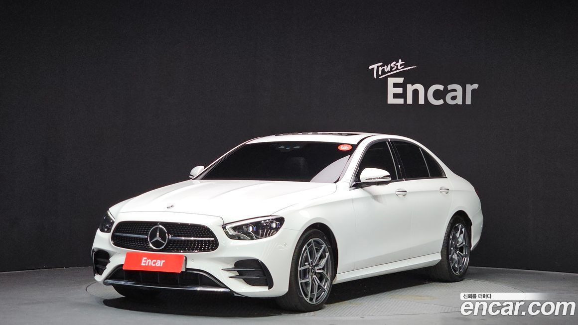 Mercedes-Benz E-Class 2023