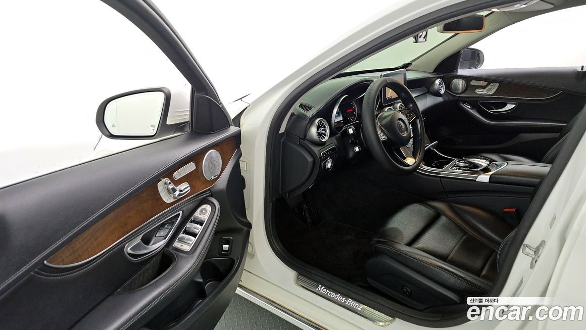 Mercedes-Benz C-Class 2015