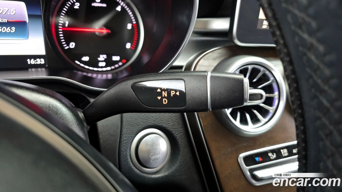 Mercedes-Benz C-Class 2015