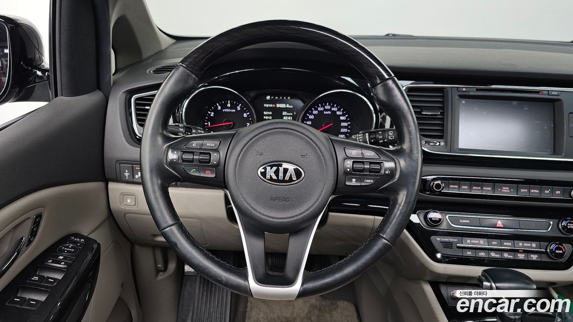 Kia Canival 2017