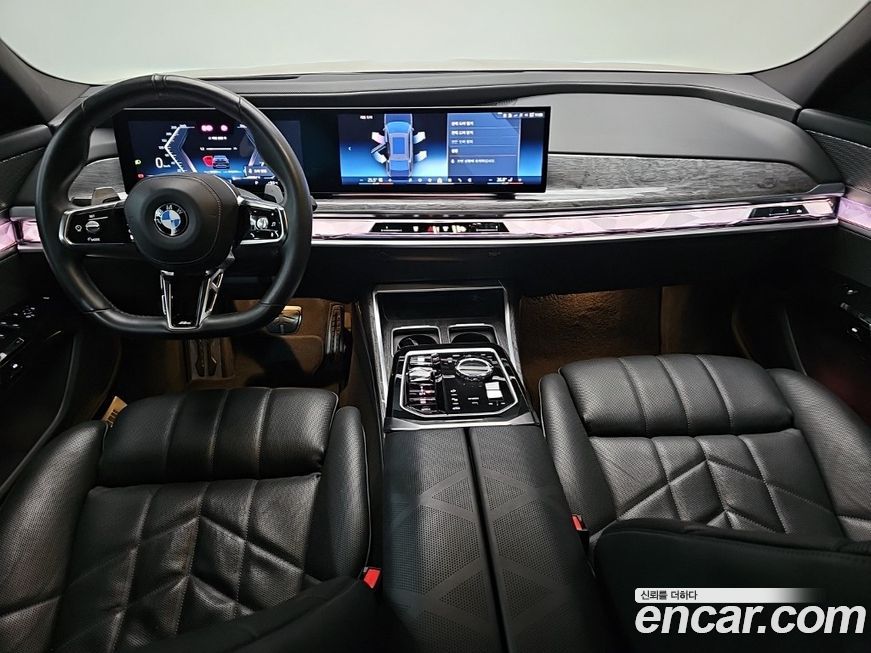 BMW 7-Series 2024