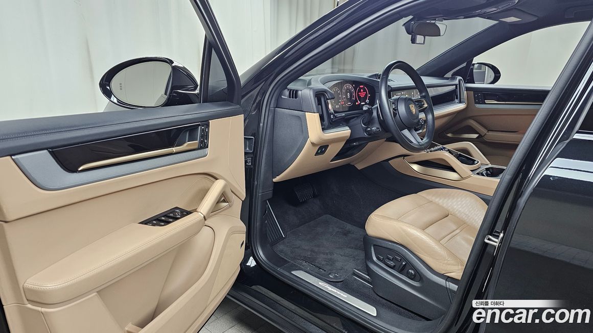 Porsche Cayenne 2024