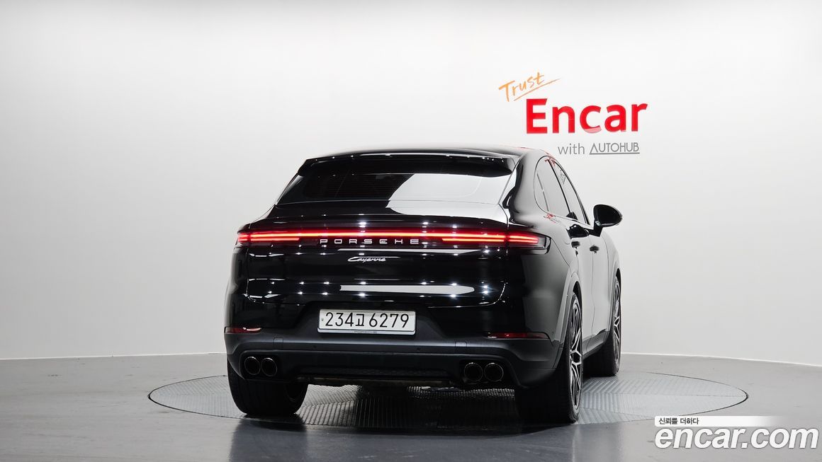 Porsche Cayenne 2024