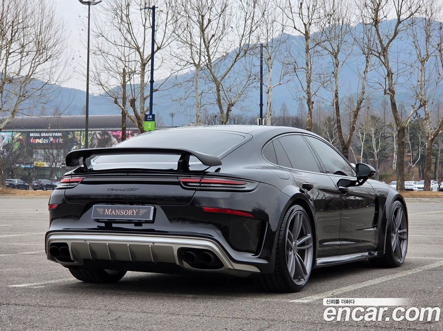 Porsche Panamera 2018