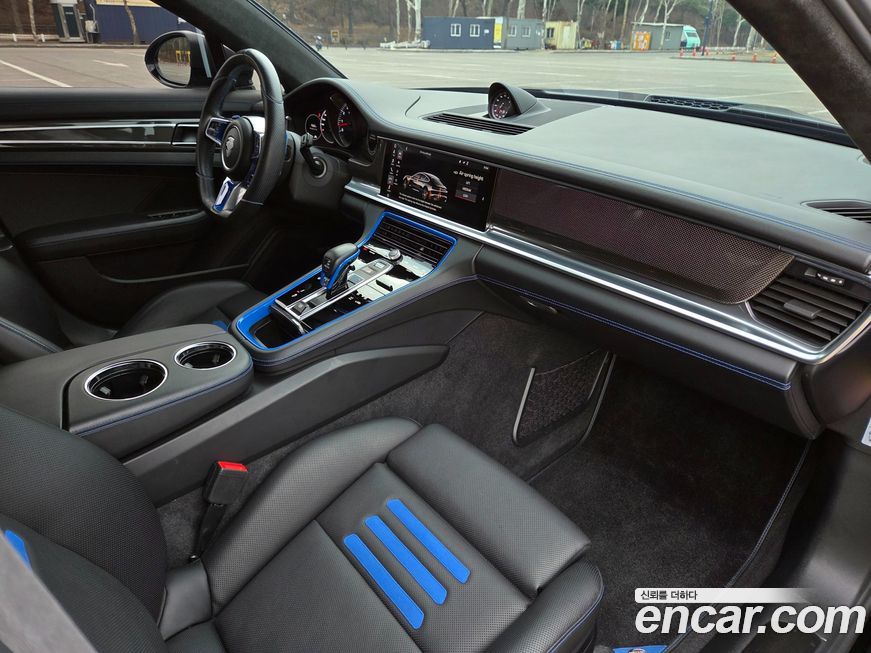 Porsche Panamera 2018