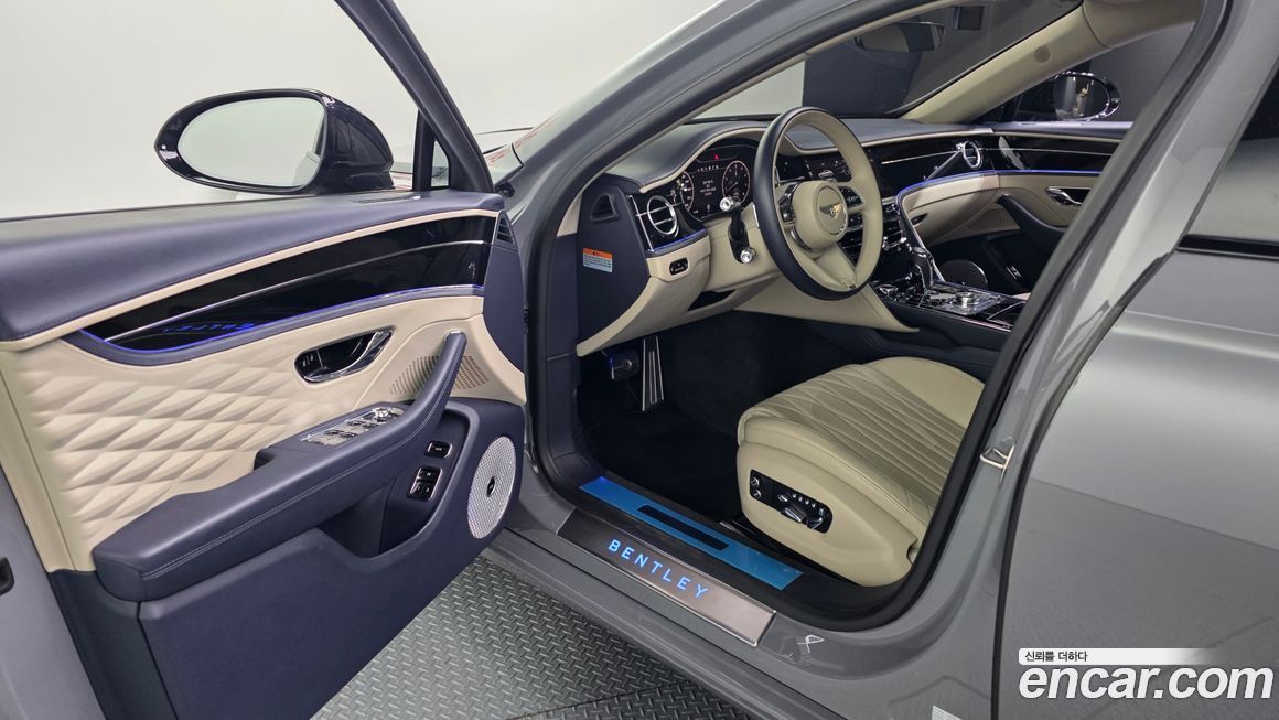 Bentley Flying Spur 2021