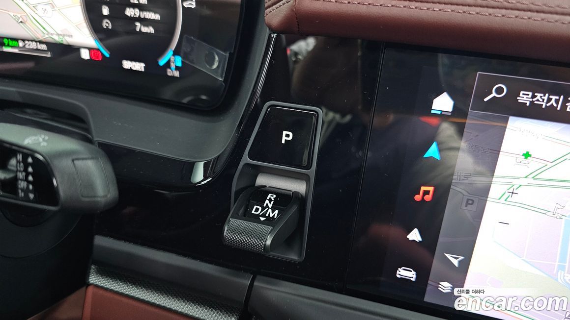 Porsche Panamera 2025