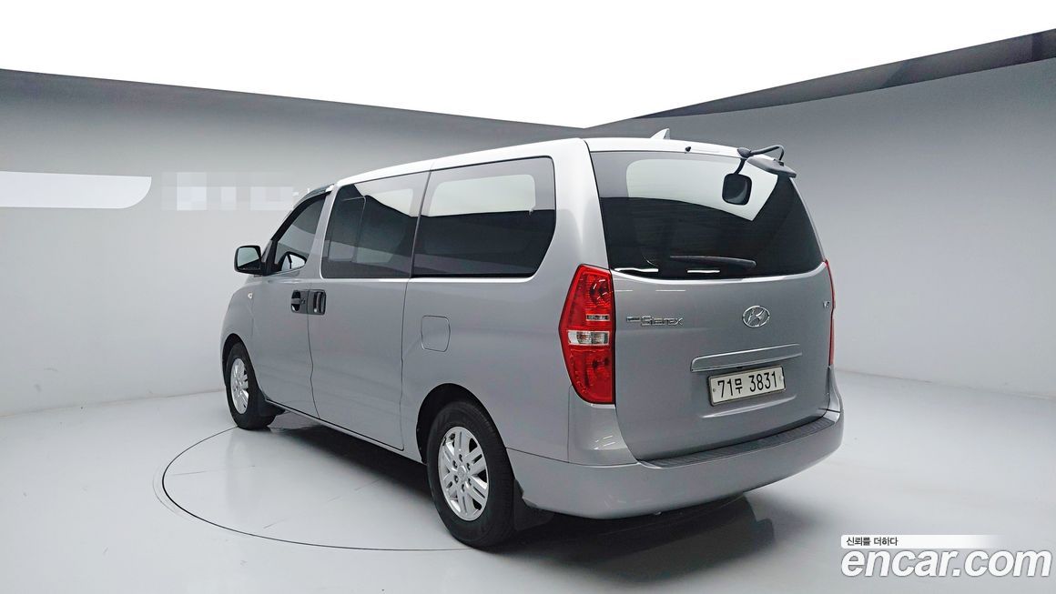Hyundai Starex 2017