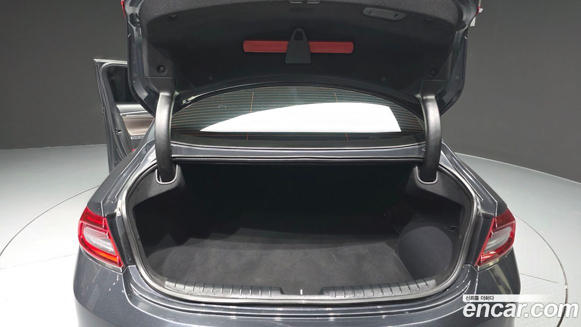 Hyundai Grandeur 2019