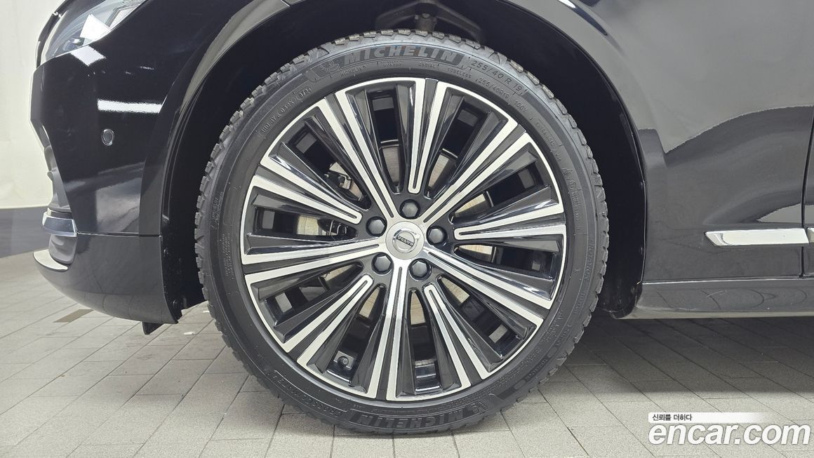 Volvo S90 2023