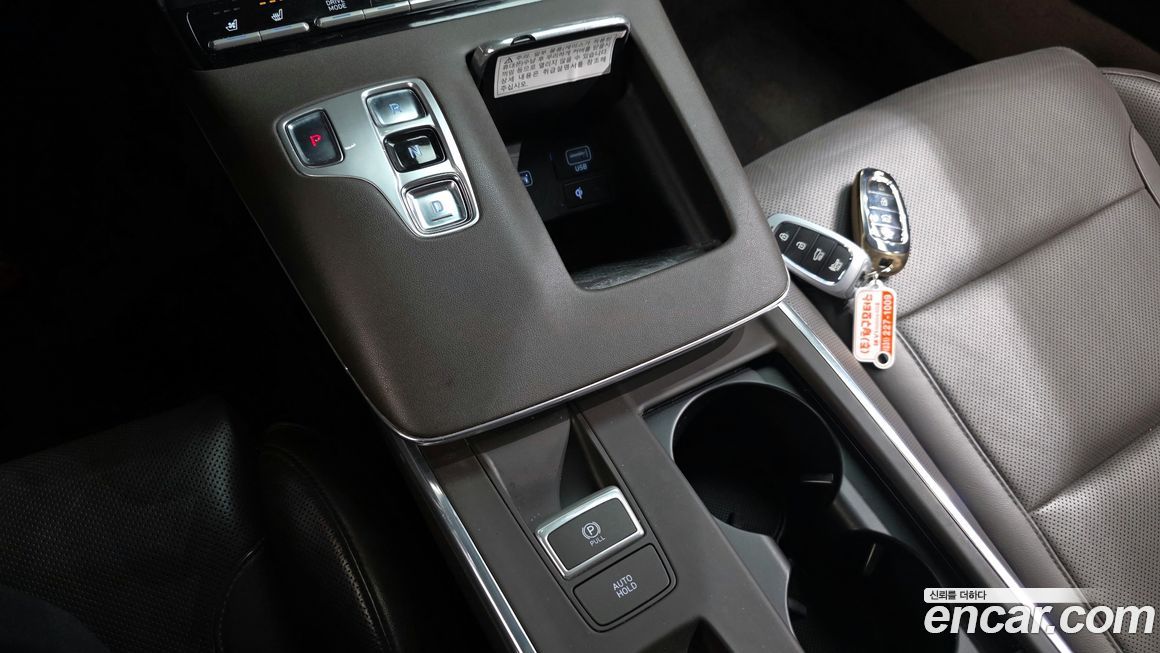 Hyundai Grandeur 2020