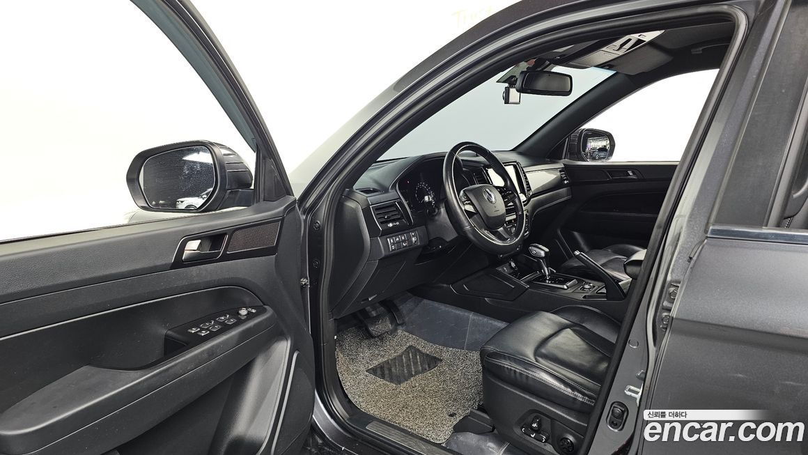 KG_Mobility_Ssangyong Rexton 2020