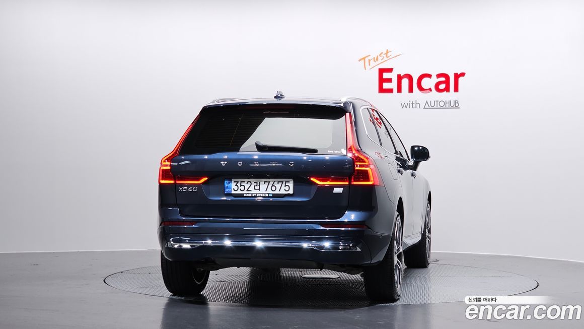 Volvo XC60 2022