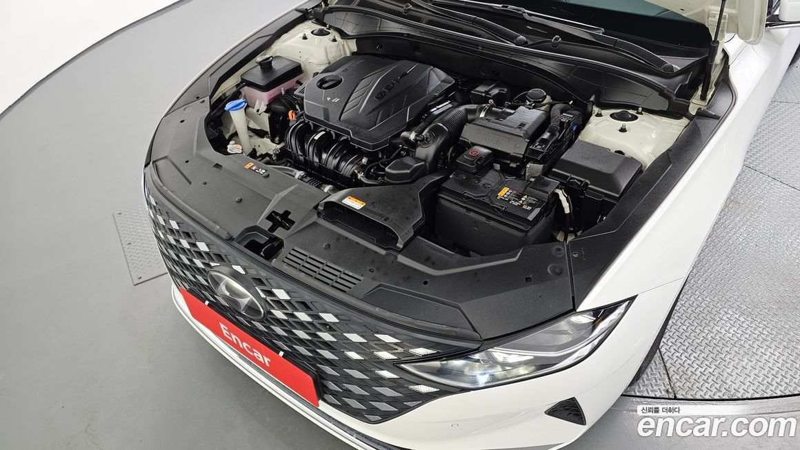 Hyundai Grandeur 2021