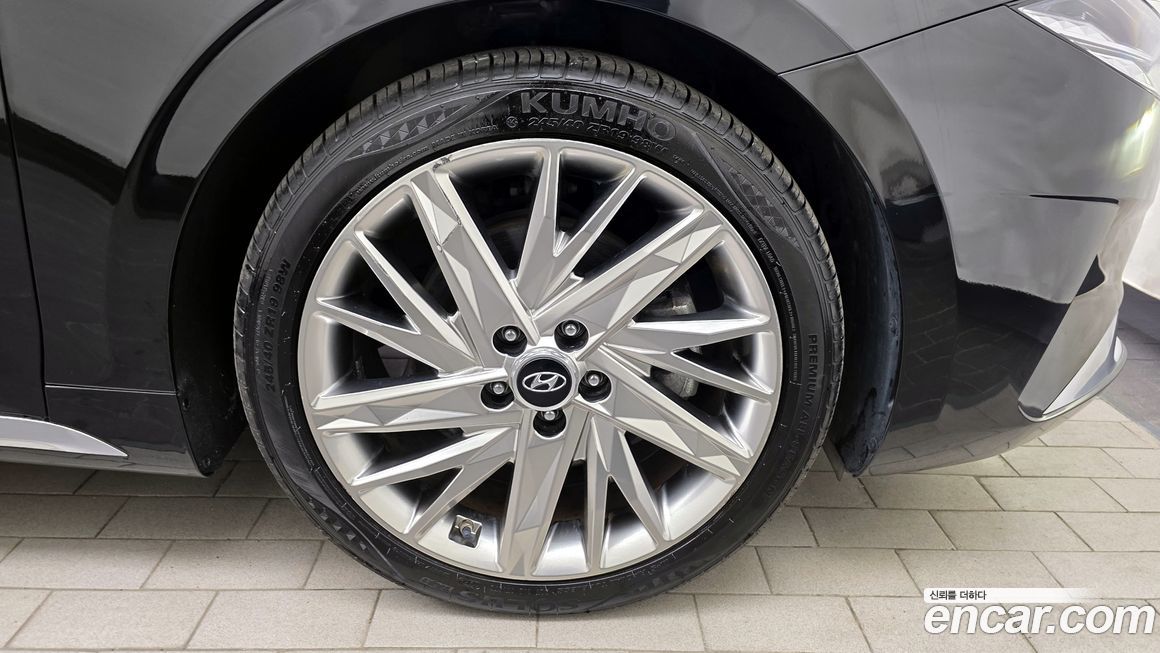 Hyundai Grandeur 2021