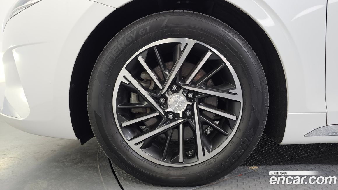 Hyundai Grandeur 2021