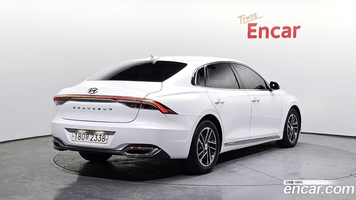 Hyundai Grandeur 2021
