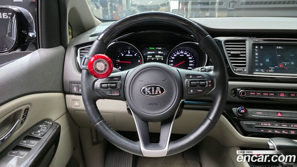 Kia Canival 2018
