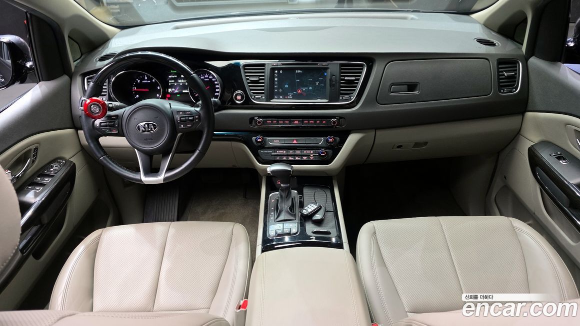 Kia Canival 2018