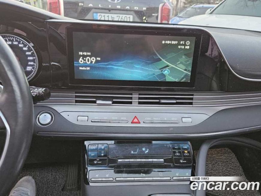 Hyundai Grandeur 2021