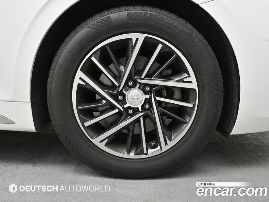 Hyundai Grandeur 2021