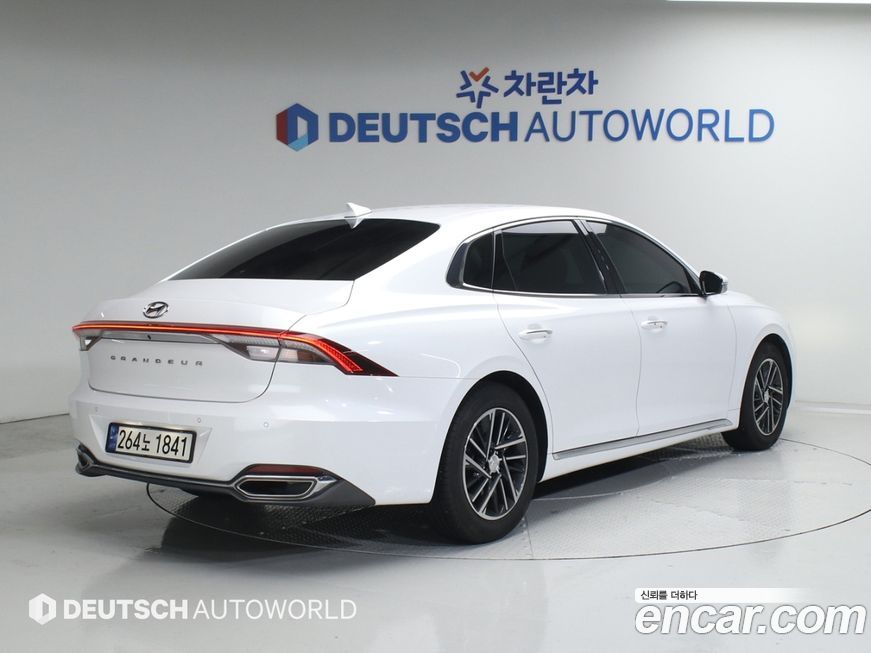 Hyundai Grandeur 2021