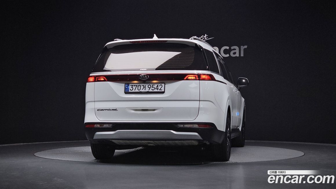 Kia Canival 2021
