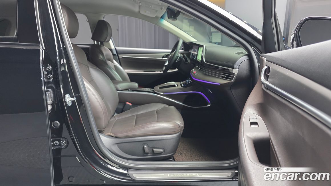 Hyundai Grandeur 2020