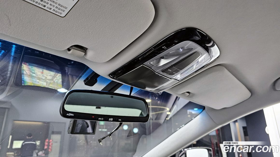 Hyundai Grandeur 2012